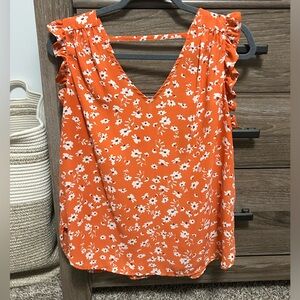 Woman’s Philosophy tank size large super cute only worn once! Smoke free home!